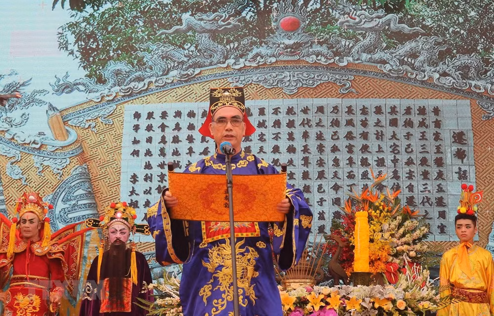 Ouverture de la fête du temple Dô à Bac Ninh ảnh 1 Ouverture de la fête du temple Dô à Bac Ninh ảnh 1