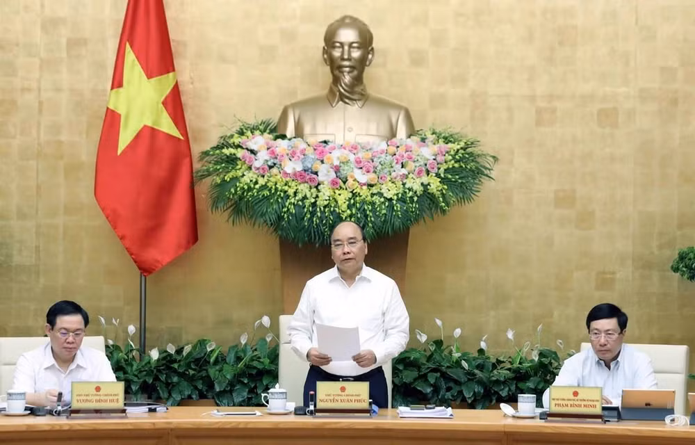 PM : poursuivre les réformes pour promouvoir la production et le commerce ảnh 1