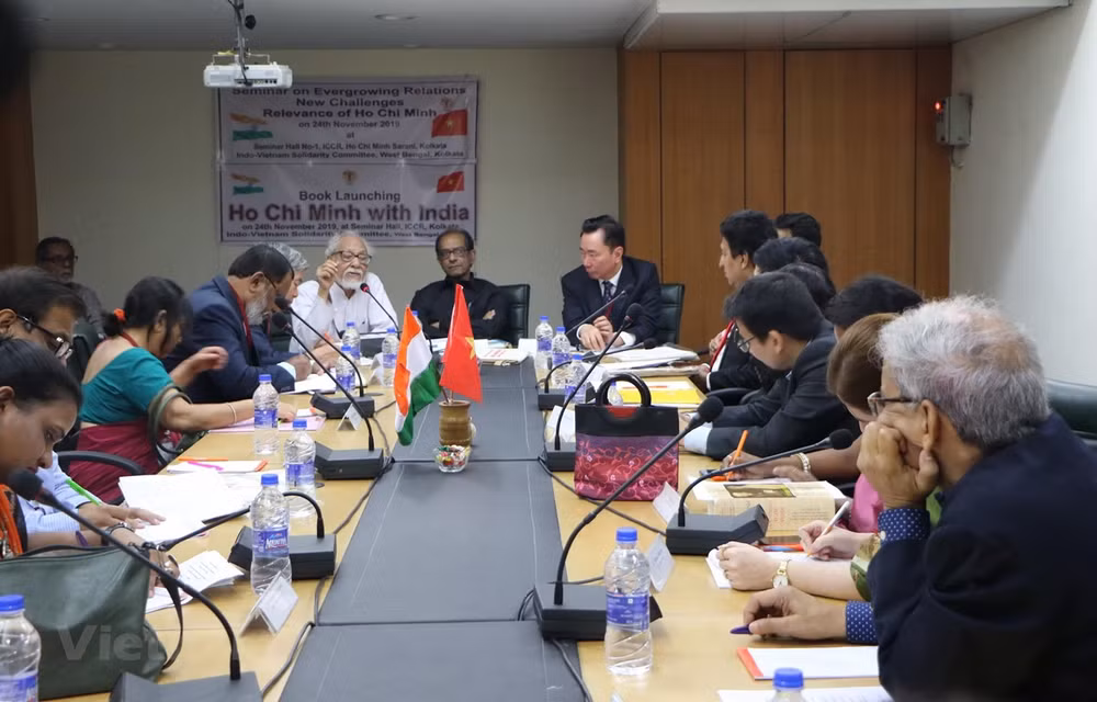 Séminaire sur les relations Vietnam-Inde et des empreintes du Président Ho Chi Minh ảnh 1 Séminaire sur les relations Vietnam-Inde et des empreintes du Président Ho Chi Minh ảnh 1