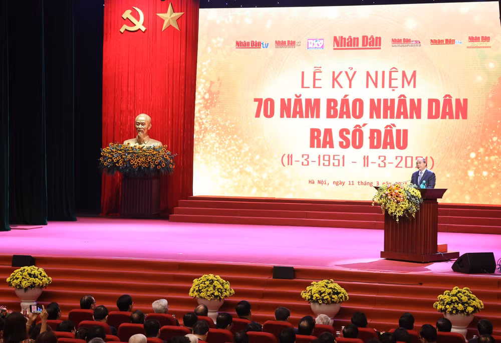 Le journal Nhan Dan (Peuple) souffle ses 70 bougies ảnh 1
