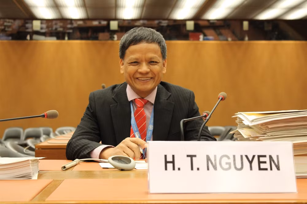 L'ambassadeur Nguyen Hong Thao, candidat à la Commission du droit international, mandat 2023-2037 ảnh 1