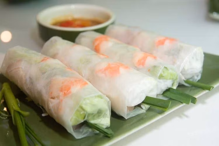 Le magazine de voyage britannique Rough Guides propose 9 plats vietnamiens à ne pas manquer ảnh 1