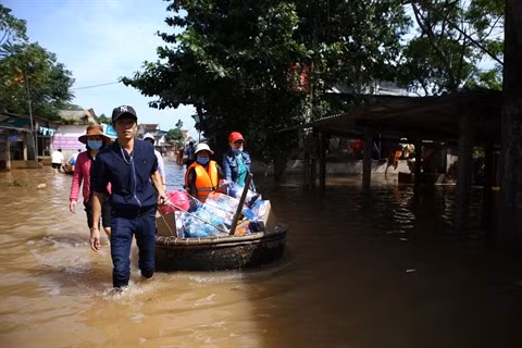 Le Vietnam dans l'œil du cyclone ảnh 3