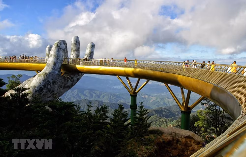Tourisme: objectif 47 millions de visiteurs étrangers en 2030 ảnh 1