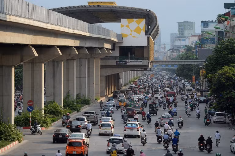 Post-COVID-19: L’économie vietnamienne attire les investisseurs étrangers ảnh 1