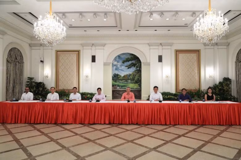 Singapour : Le Premier ministre Lee Hsien Loong annonce le nouveau cabinet ảnh 1