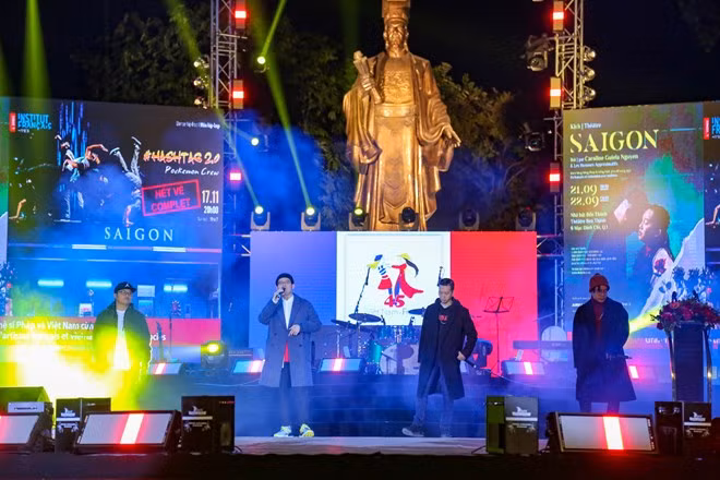 Ouverture du festival “Balade en France” à Hanoï ảnh 1