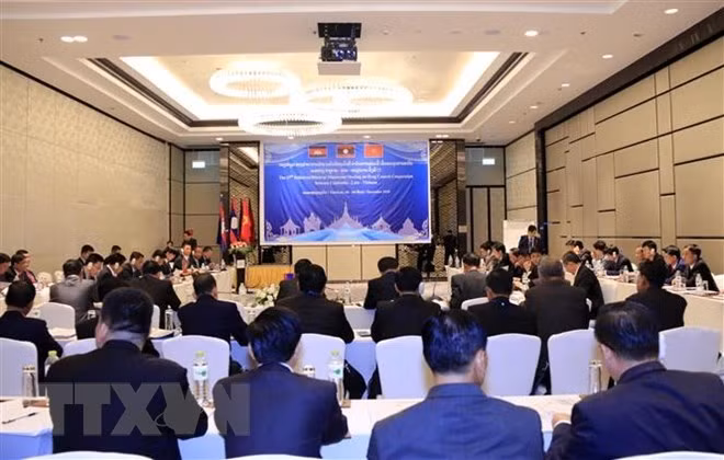 Coopération Vietnam-Laos-Cambodge dans le secteur judiciaire ảnh 1