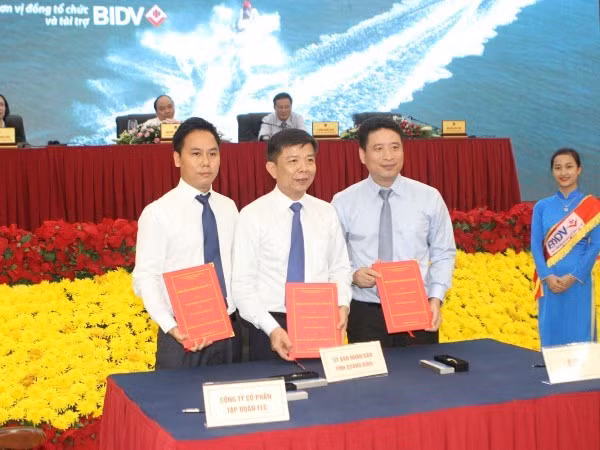 Quang Binh lance un appel à l’investissement ảnh 1 Quang Binh lance un appel à l’investissement ảnh 1