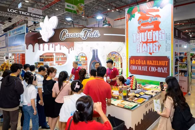 Excédent commercial du Vietnam avec le marché euro-américain de 125 milliards de dollars en 2023 ảnh 2