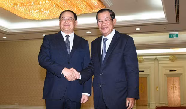 Le Cambodge et le Laos vont approfondir leur partenariat stratégique intégral ảnh 1
