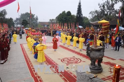 Ouverture de la fête de la Mère Au Co ảnh 2