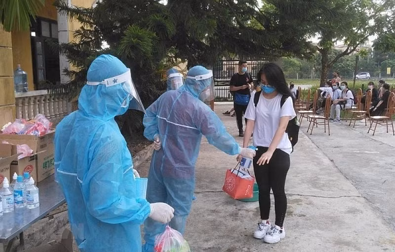 COVID-19 : il reste 15 cas encore testés positifs au virus ảnh 1