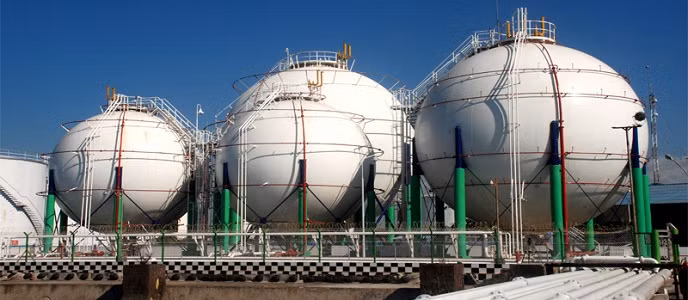 L'Indonésie renforce ses importations de pétrole pour assurer l'approvisionnement intérieur ảnh 1