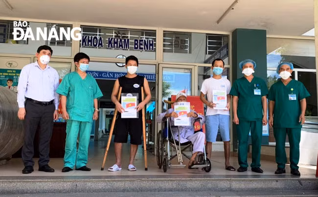 Covid-19 : neuf nouveaux patients à Dà Nang annoncés guéris ảnh 1