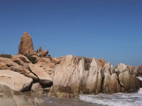 Le rayon du phare de Kê Gà balaie la mer depuis 120 ans ảnh 1 Le rayon du phare de Kê Gà balaie la mer depuis 120 ans ảnh 1