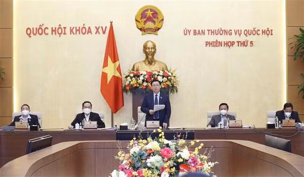 Ouverture de la 5e réunion du Comité permanent de l’Assemblée nationale ảnh 1 Ouverture de la 5e réunion du Comité permanent de l’Assemblée nationale ảnh 1