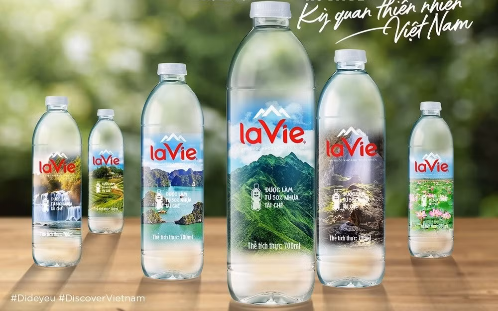 Publicité de 100 merveilles naturelles du Vietnam sur les bouteilles d’eau minérale La Vie ảnh 1
