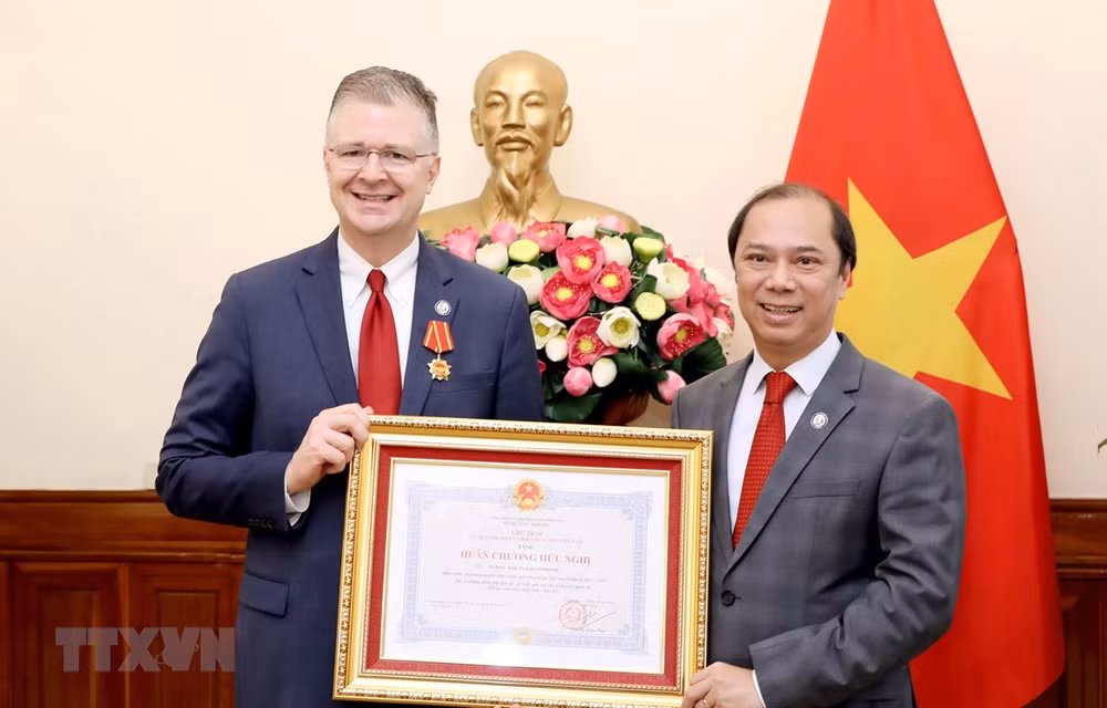 L'ambassadeur des États-Unis au Vietnam à l’honneur ảnh 1