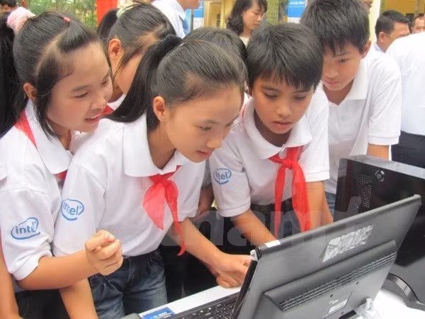 L'UNICEF salue le programme sur la protection de l'enfance en ligne du Vietnam ảnh 1 L'UNICEF salue le programme sur la protection de l'enfance en ligne du Vietnam ảnh 1