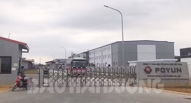 COVID-19 : distanciation sociale dans la ville de Chi Linh ảnh 1