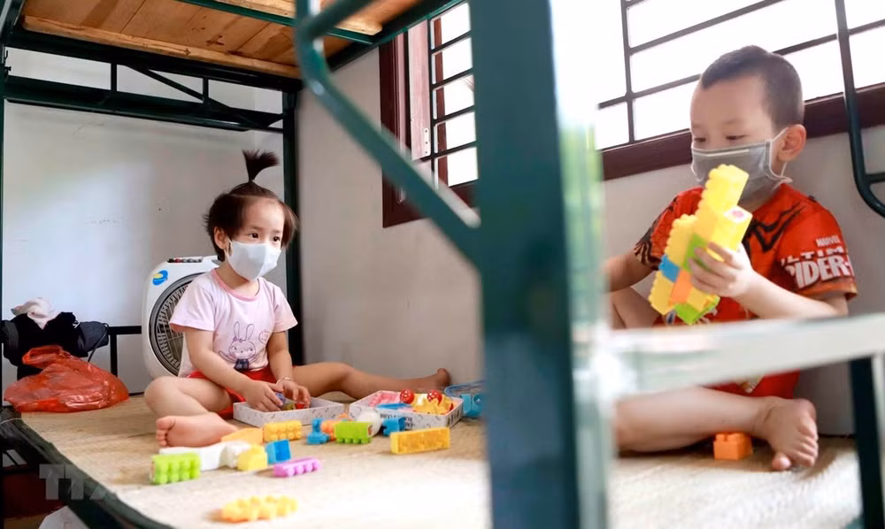 HCM-Villle propose une aide supplémentaire aux personnes âgées et orphelins touchés par le COVID-19 ảnh 1