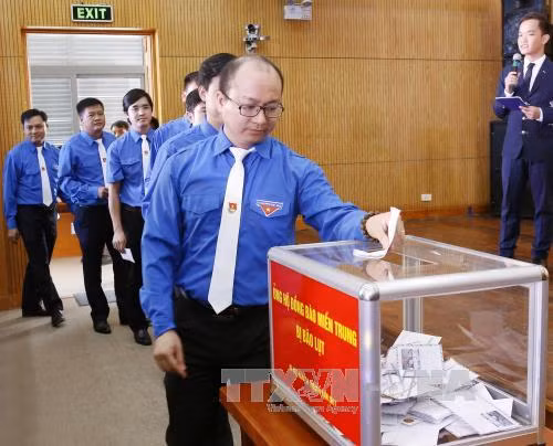 Typhon Doksuri : aide de Hanoï aux sinistrés du Centre ảnh 1