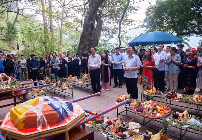 La fête du marché de l’amour de Khâu Vai 2023 ảnh 1