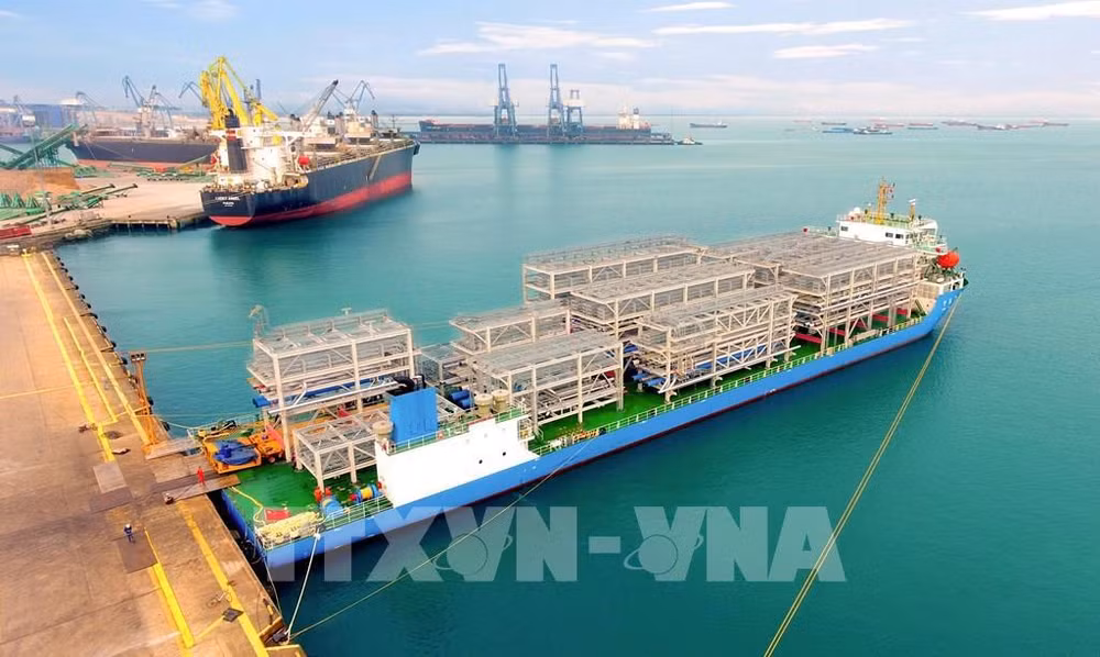 Le montant total de l’import-export du Vietnam en baisse de 13,6% en quatre mois ảnh 1