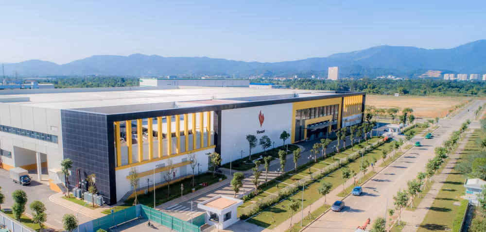 VinSmart: Inauguration d’une usine de produits électroniques à Hanoï ảnh 1