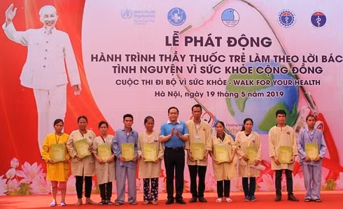 20.000 jeunes médecins volontaires pour un Vietnam en bonne santé ảnh 1