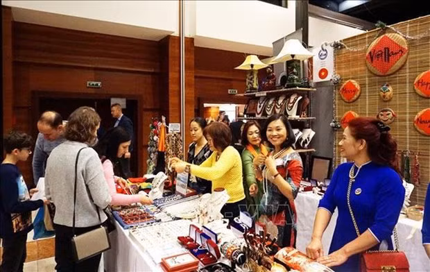 Le Vietnam participe au festival international de Noël en R. tchèque ảnh 1