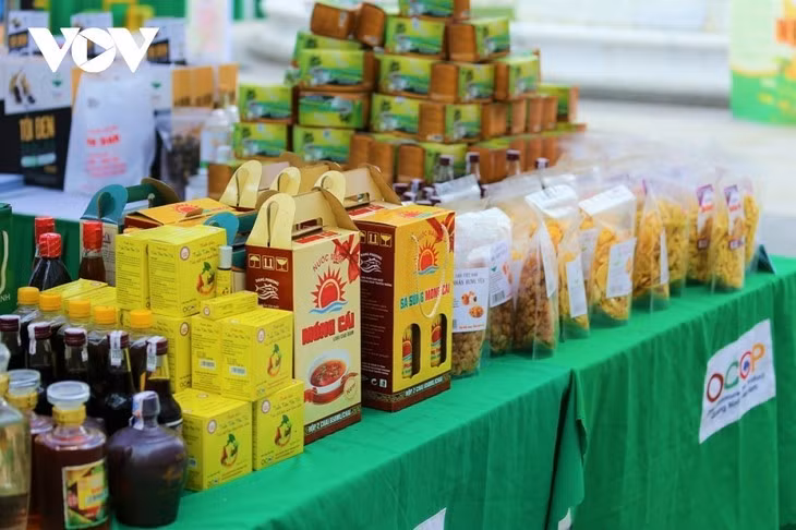 Quang Ninh mise sur la vente des produits OCOP en ligne ảnh 1 Quang Ninh mise sur la vente des produits OCOP en ligne ảnh 1