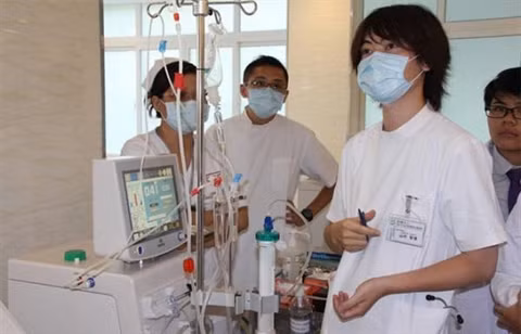 Un nouveau centre de dialyse ouvre ses portes à Hô Chi Minh-Ville ảnh 1