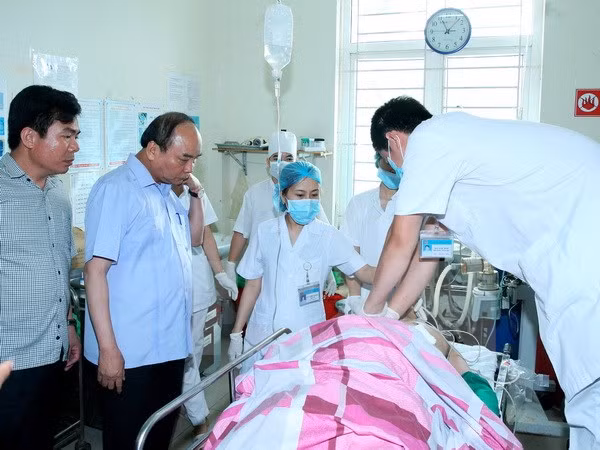 Attaque à l’arme à feu contre des dirigeants de Yen Bai ảnh 1