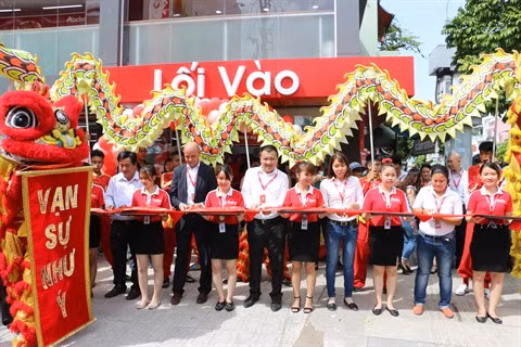 Ouverture du treizième supermarché Auchan ảnh 1