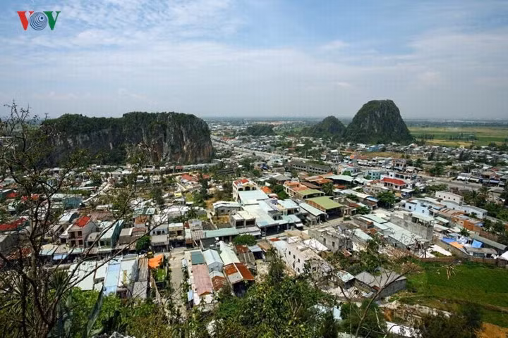 Les montagnes de Marbre de Danang ảnh 1