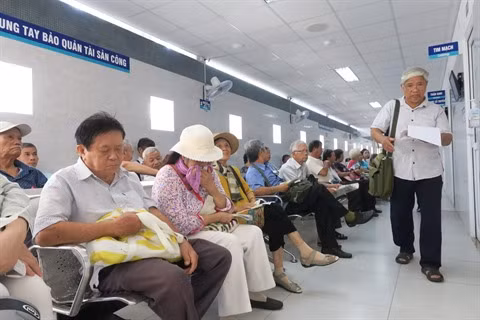 Canicule: sortir tout en restant prudent à Hô Chi Minh-Ville ảnh 1 Canicule: sortir tout en restant prudent à Hô Chi Minh-Ville ảnh 1