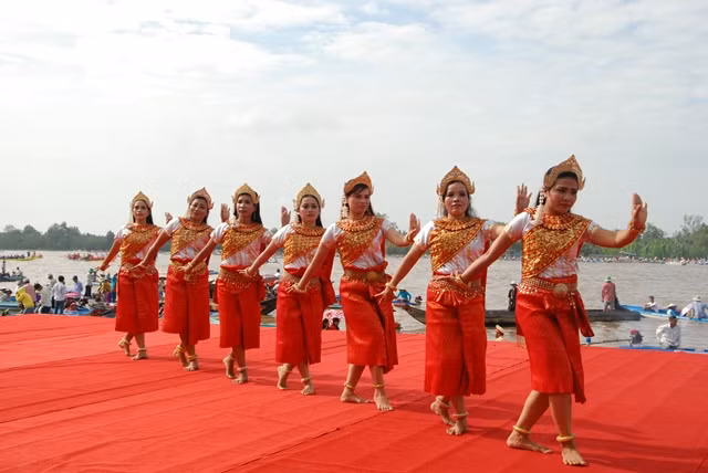 Kiên Giang donne rendez-vous en novembre pour la 10e fête culturelle et sportive des Khmers ảnh 1