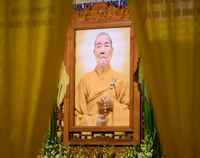 Le bonze supérieur Thich Thanh Sam s’est éteint ảnh 1
