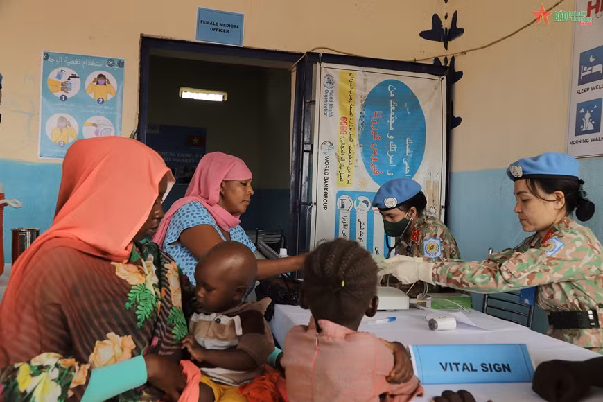 L’équipe du génie No1 du Vietnam lance sa première activité humanitaire à Abiyé ảnh 1