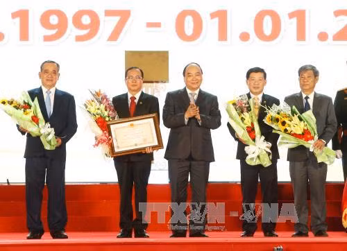 Le chef du gouvernement exhorte à faire de Binh Duong une ville industrielle modèle ảnh 1
