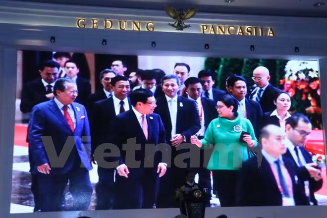 L’ASEAN reste le "fondement" de la polique étrangère de Jakarta ảnh 2
