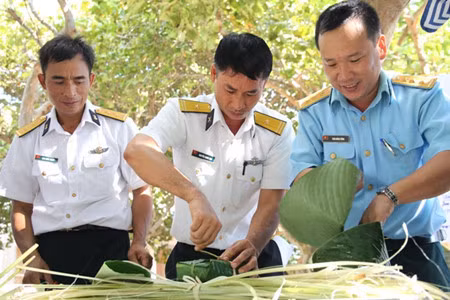 Un Têt chaleureux dans le district insulaire de Truong Sa ảnh 1 Un Têt chaleureux dans le district insulaire de Truong Sa ảnh 1
