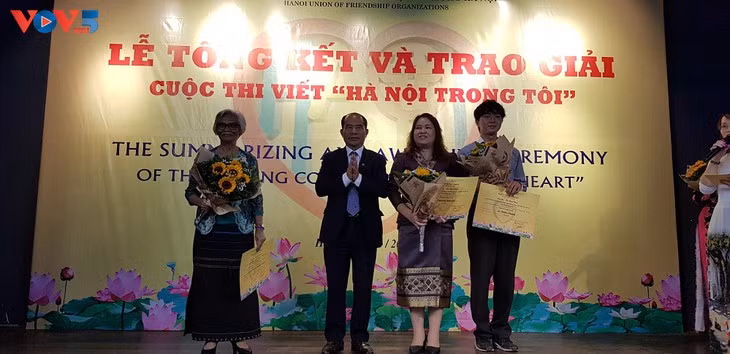 «Hanoï en moi», la capitale vietnamienne aux yeux des étrangers ảnh 3