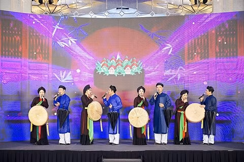 Un spectacle grandiose pour célébrer le Vietnam à l’EXPO 2020 Dubaï ảnh 1