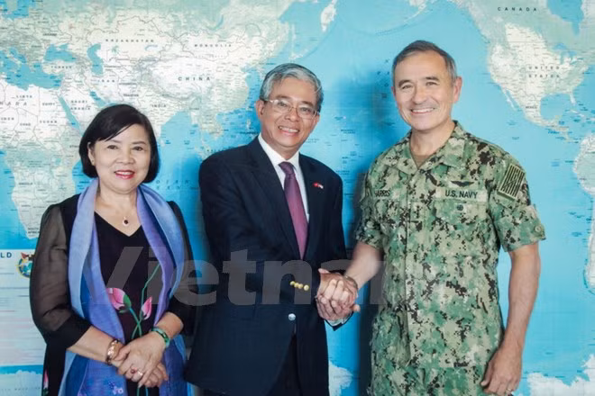 L’ambassadeur du Vietnam visite le PACOM et l’État d’Hawaï ảnh 2
