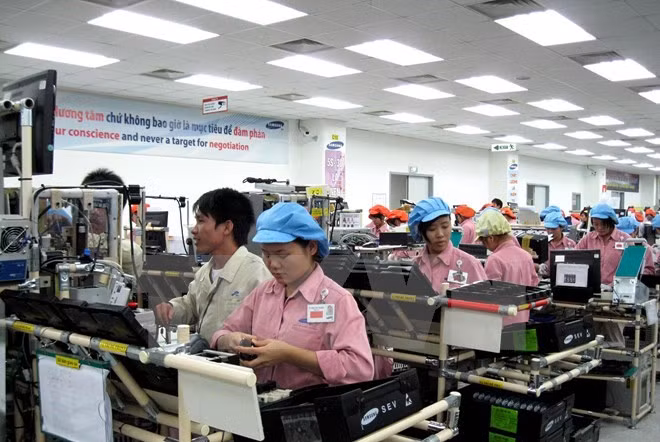 Le Vietnam publie son rapport sur les exportations et importations 2017 ảnh 1