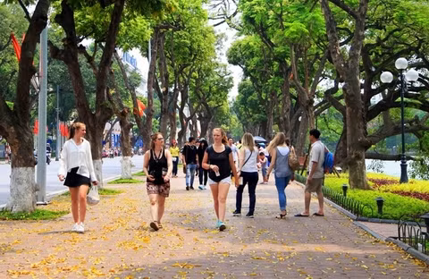 Voyager seul: deux villes vietnamiennes parmi les destinations les plus sécuritaires ảnh 1