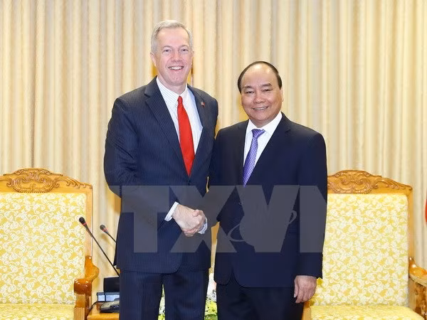 Le Premier ministre Nguyen Xuan Phuc reçoit l’ambassadeur américain ảnh 1